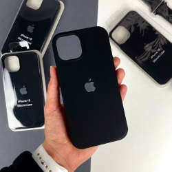 Силіконовий чохол на iPhone 15 c закритим низом. Silicone Case iPhone 15 Чорний (18)